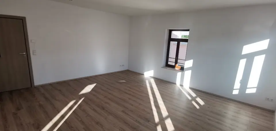 3 Zimmer Wohnung mit 103 m² in Mittweida – Bild 2