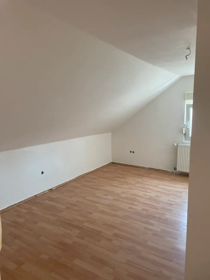 7 Zimmer Wohnung mit 120 m² in Hamm – Bild 8