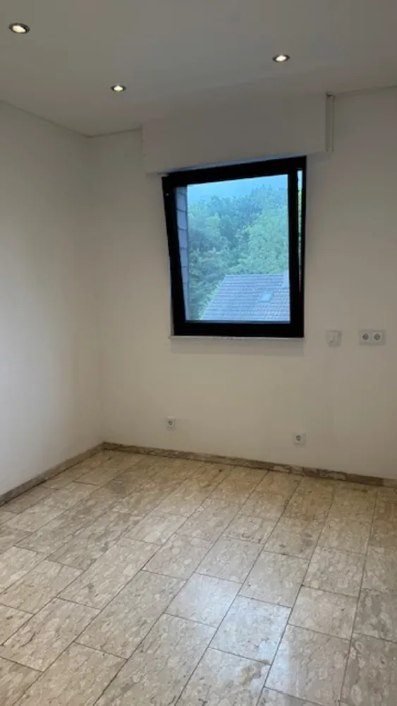 3 Zimmer Wohnung mit 92 m² in Köln – Bild 6