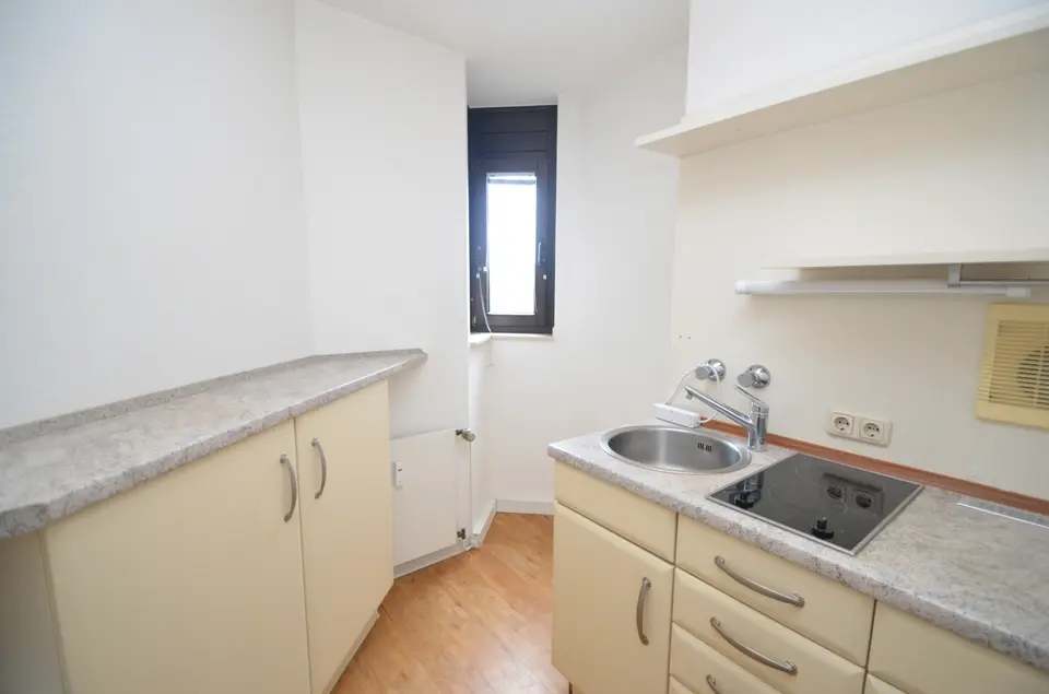2 Zimmer Wohnung mit 65 m² in Brühl – Bild 3