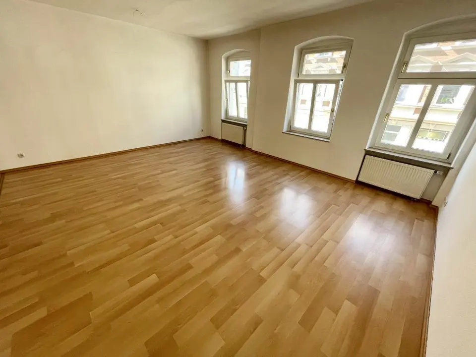 3 room apartment with 87 m² in Gera – Photo 3