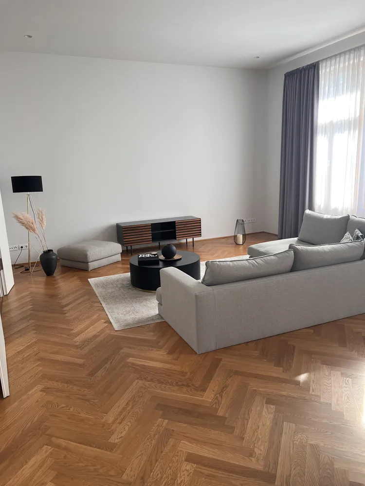 3 Zimmer Wohnung mit 146 m² in Berlin – Bild 1