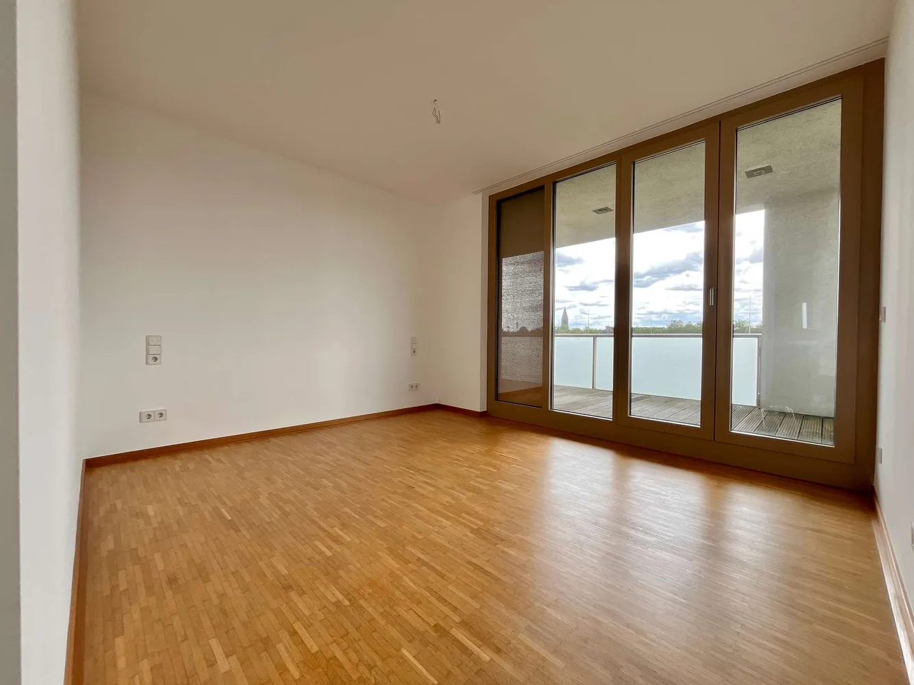 2 Zimmer Wohnung mit 124 m² in Düsseldorf – Bild 5