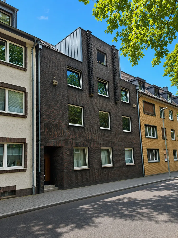 5 Zimmer Wohnung mit 118 m² in Oberhausen – Bild 1