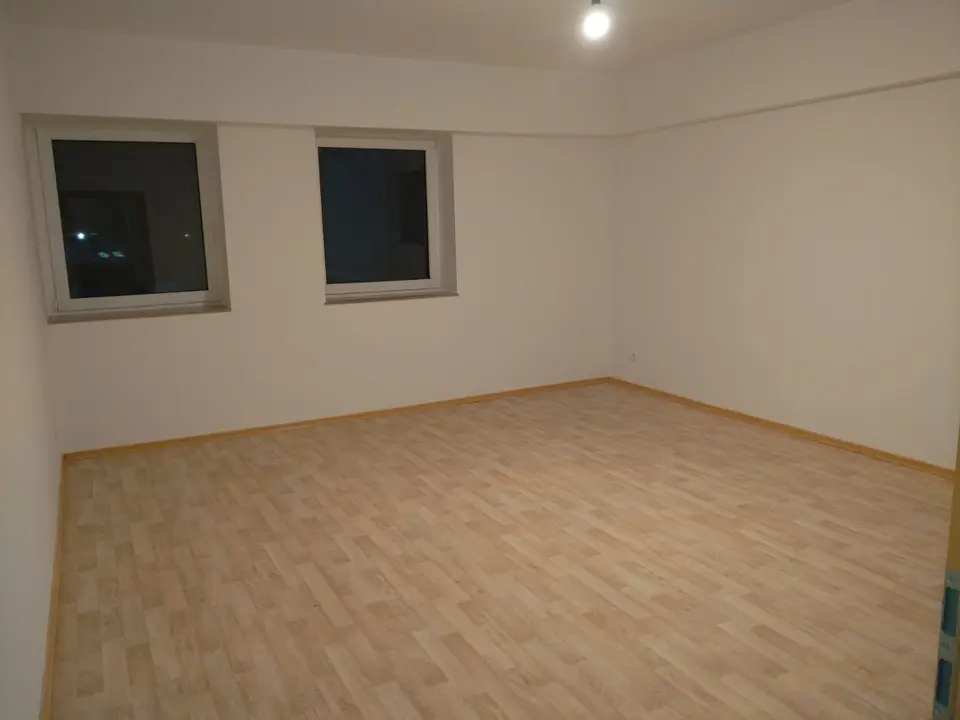 4 Zimmer Wohnung mit 104 m² in Greiz – Bild 2