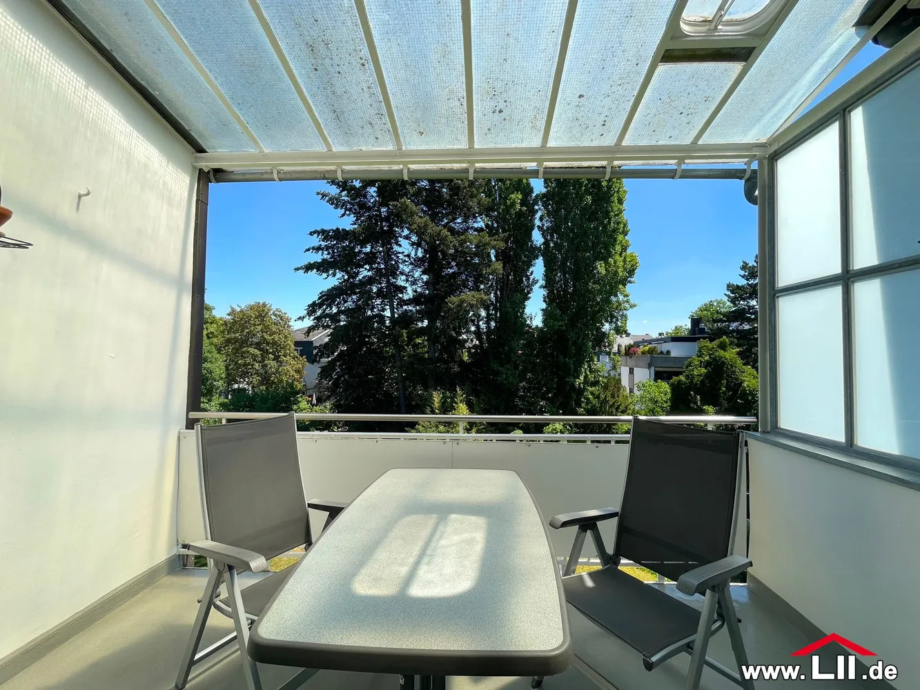 3 Zimmer Wohnung mit 135 m² in Frankfurt am Main – Bild 6
