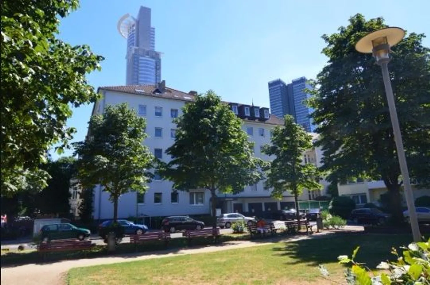 3 Zimmer Wohnung mit 90 m² in Frankfurt am Main – Bild 1