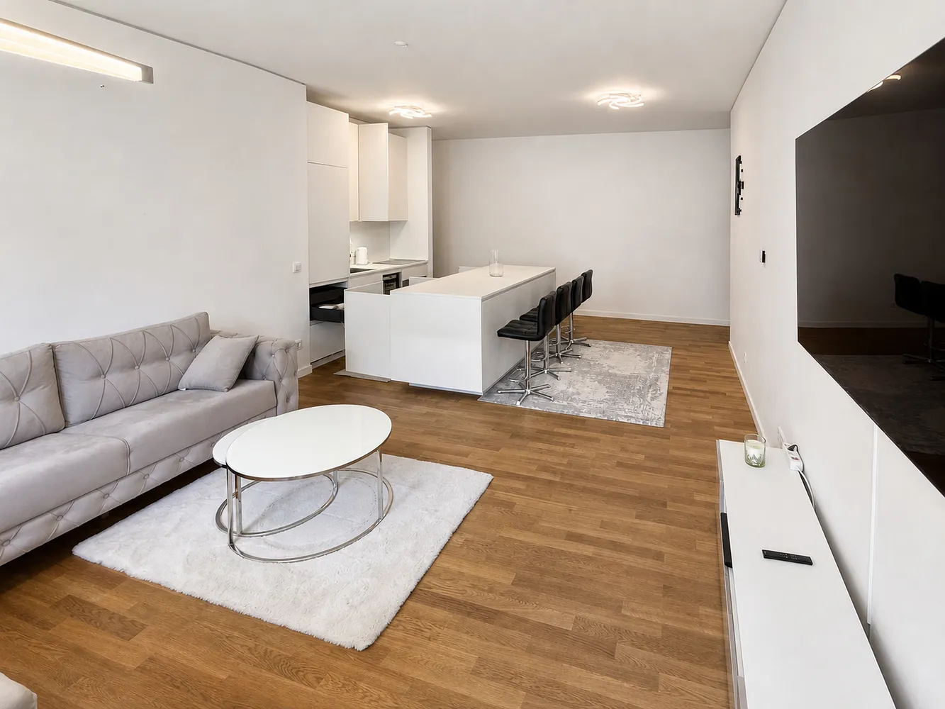 2 Zimmer Wohnung mit 77 m² in Berlin – Bild 7