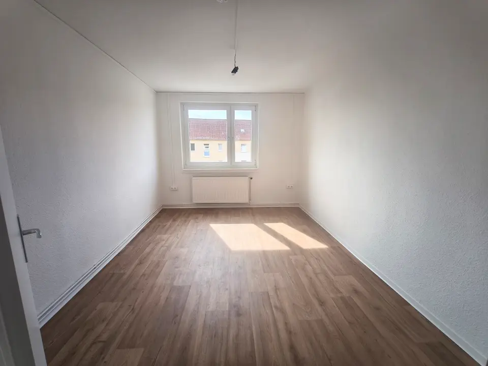 3 Zimmer Wohnung mit 57 m² in Merseburg – Bild 2