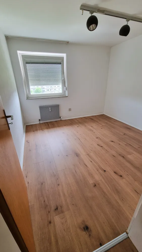 4 Zimmer Wohnung mit 97 m² in Stuttgart – Bild 4