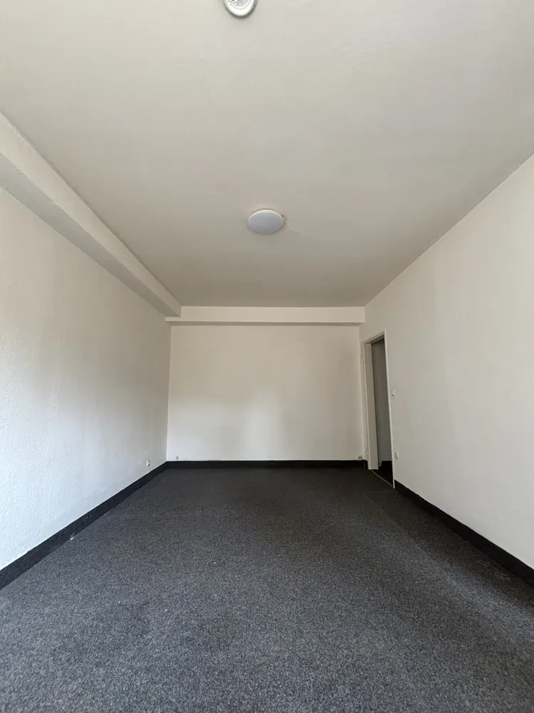 1 Zimmer Wohnung mit 25 m² in Frankfurt am Main – Bild 2