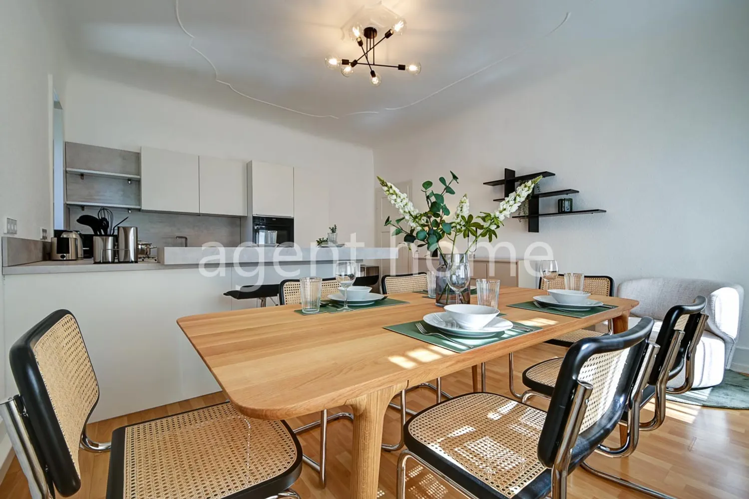 2 Zimmer Wohnung mit 99 m² in Stuttgart – Bild 3