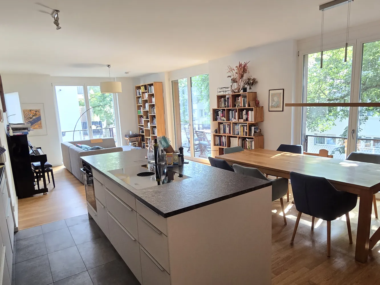 4 Zimmer Wohnung mit 122 m² in Berlin – Bild 1