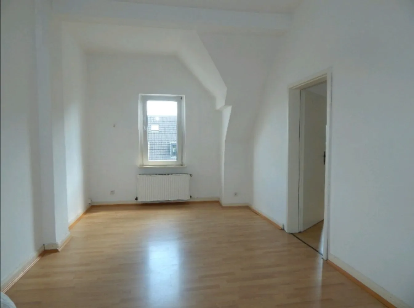 2 Zimmer Wohnung mit 57 m² in Düsseldorf – Bild 2