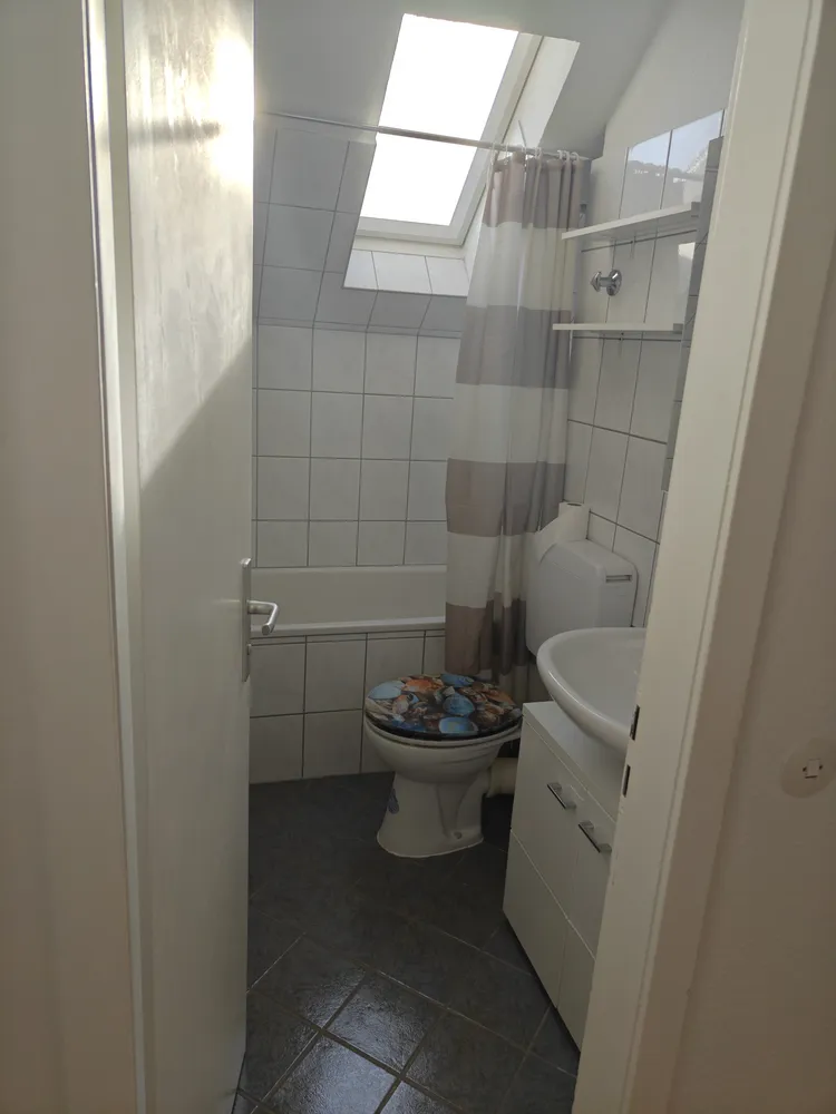 2 Zimmer Wohnung mit 57 m² in Solingen – Bild 2