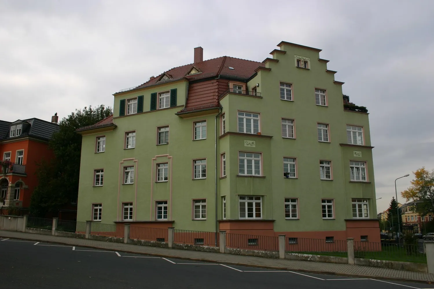 2 Zimmer Wohnung mit 49 m² in Dresden – Bild 2