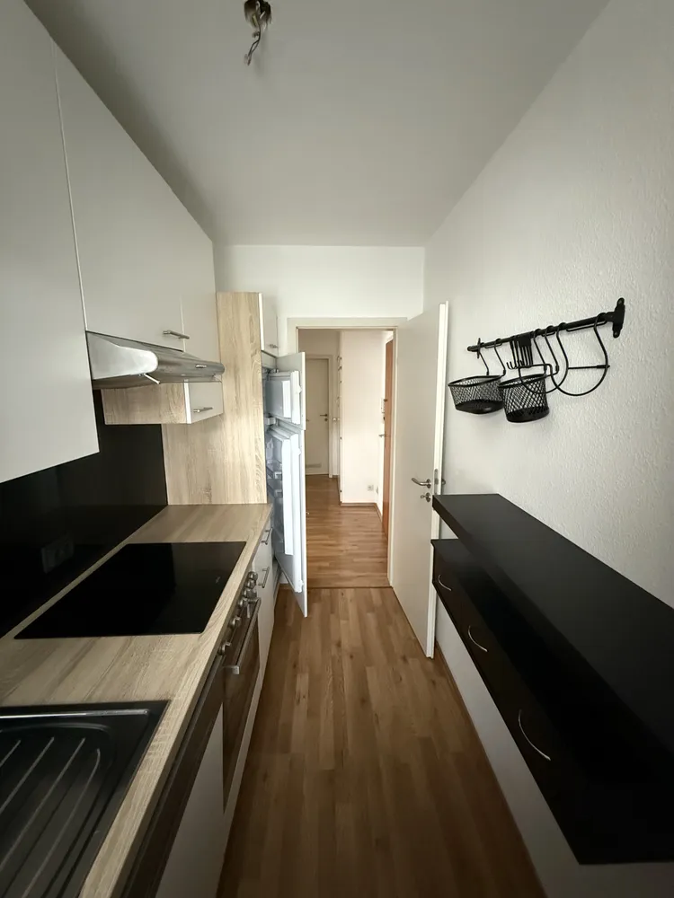 2 Zimmer Wohnung mit 53 m² in Köln – Bild 4