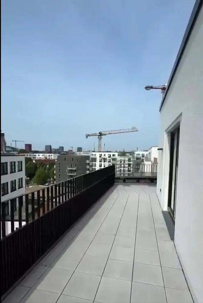 5 Zimmer Wohnung mit 128 m² in Hamburg – Bild 2