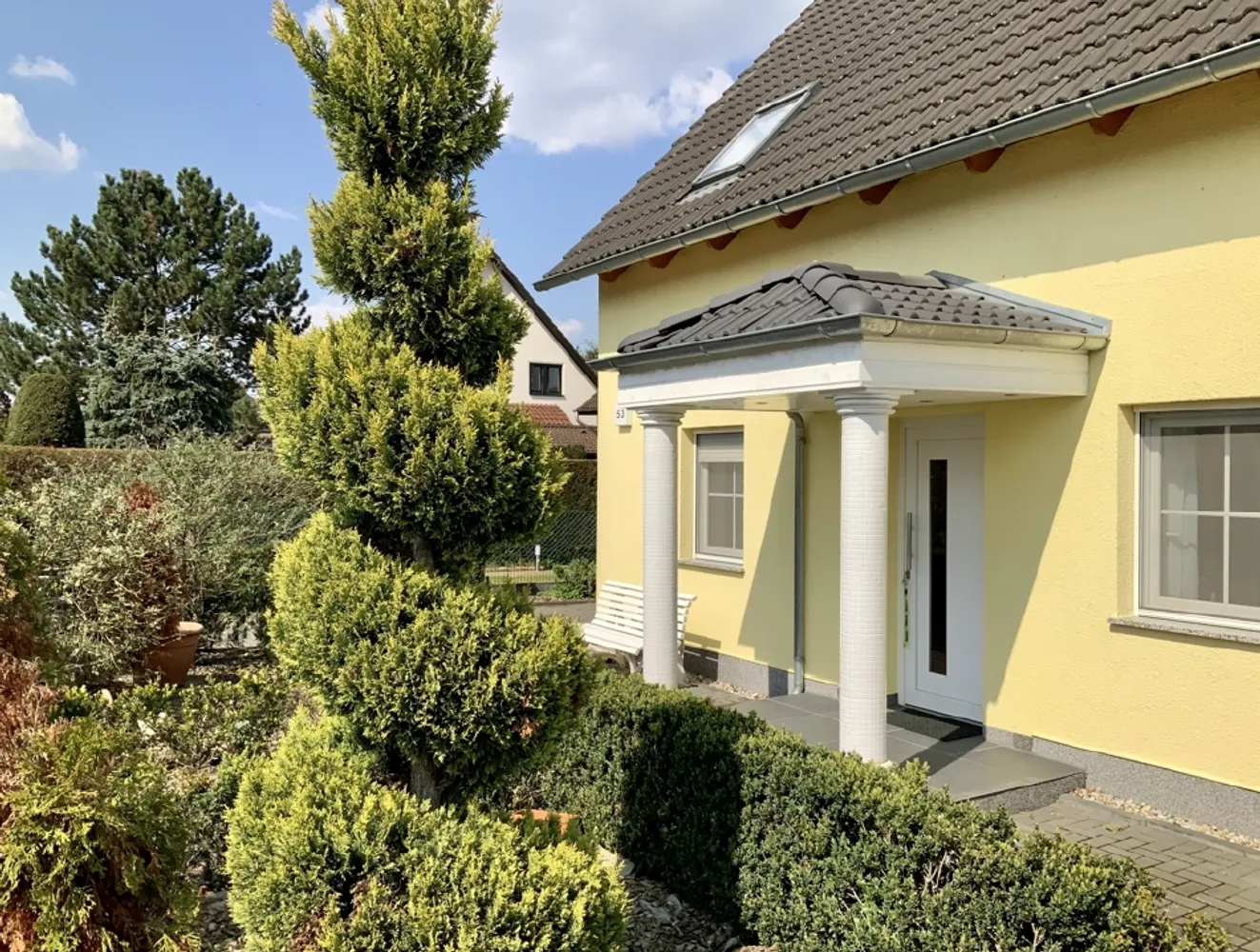 6 Zimmer Haus mit 142 m² in Berlin – Bild 1