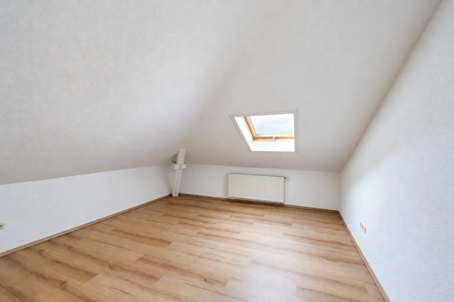 4 Zimmer Wohnung mit 85 m² in Coburg – Bild 1