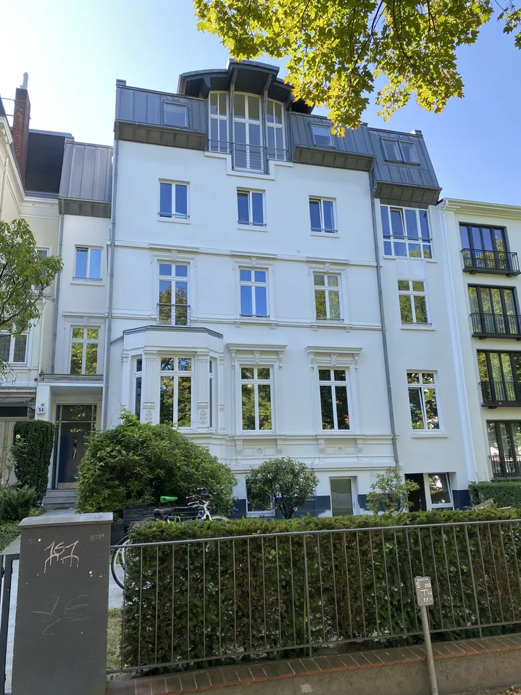 5 Zimmer Wohnung mit 183 m² in Hamburg – Bild 1