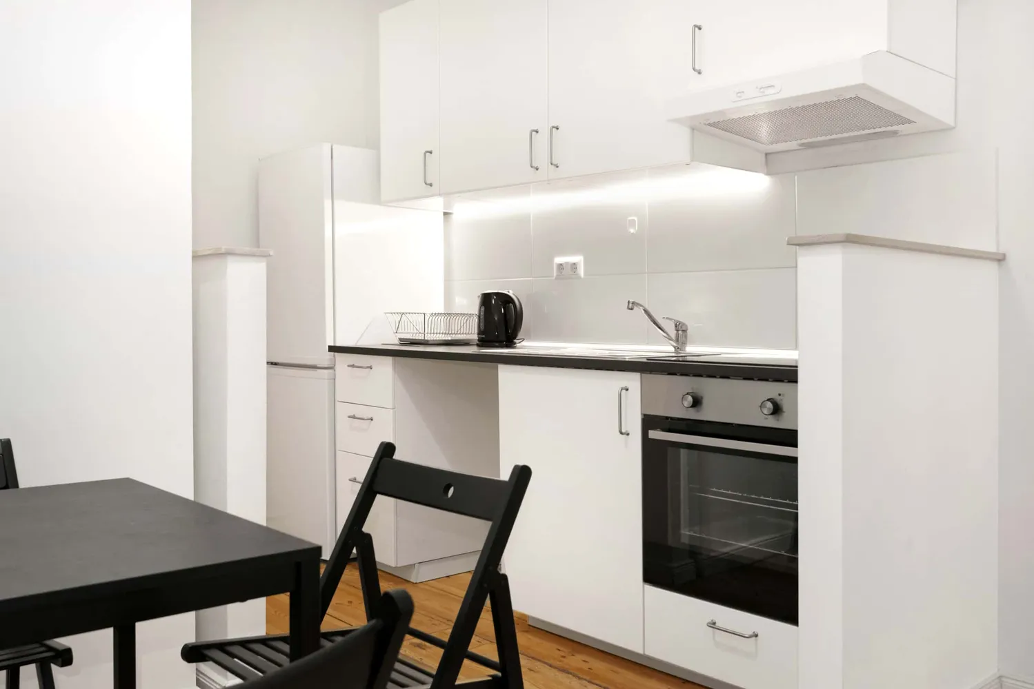 Shared room with 8 m² in Berlin – Photo 1