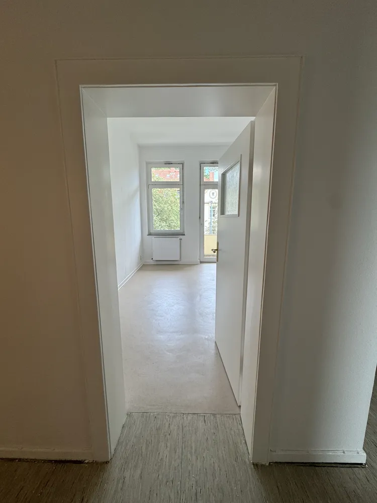 4 Zimmer Wohnung mit 105 m² in Hannover – Bild 2