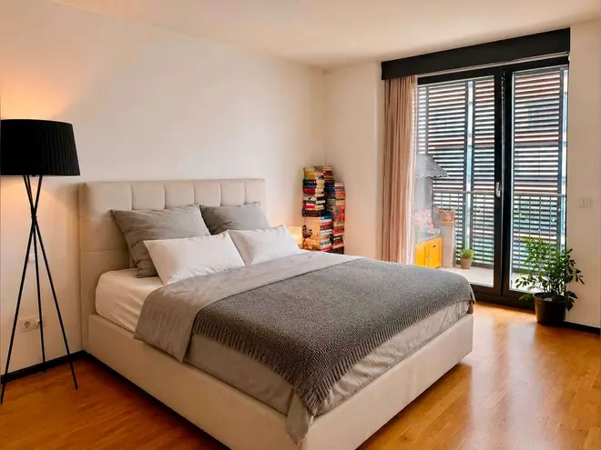 2 Zimmer Wohnung mit 83 m² in Hamburg – Bild 3