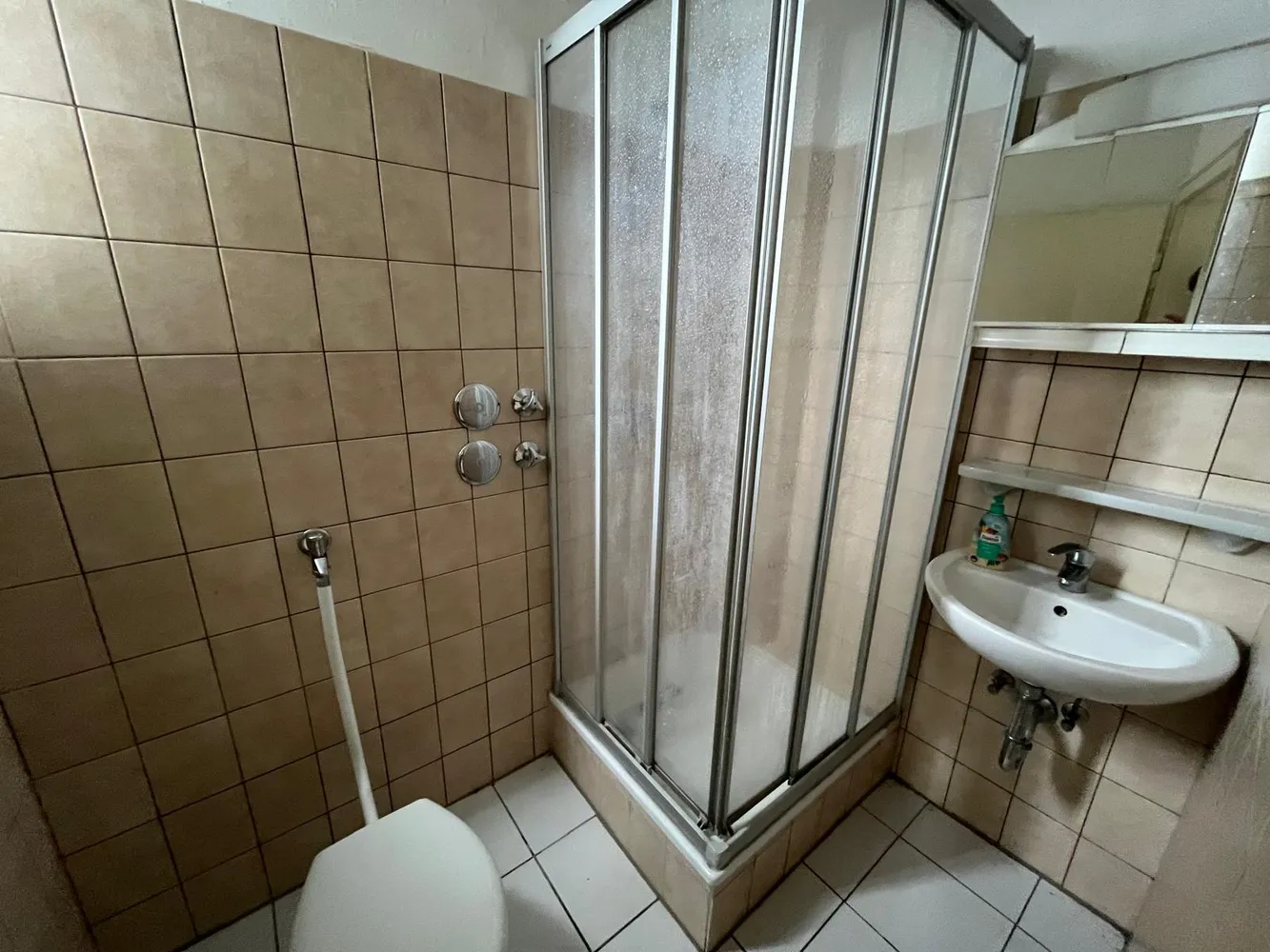 1 room apartment with 25 m² in Düsseldorf – Photo 8