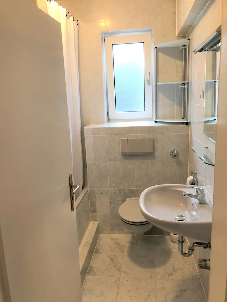 1 Zimmer Wohnung mit 18 m² in Stuttgart – Bild 4
