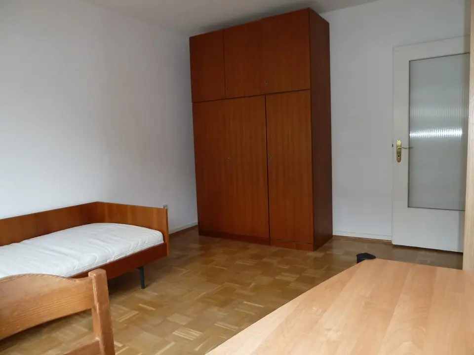 WG-Zimmer mit 72 m² in Norderstedt – Bild 2