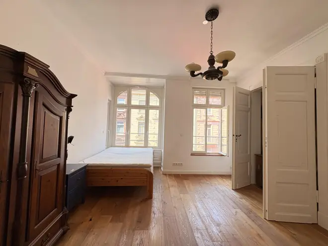 4 Zimmer Wohnung mit 110 m² in Frankfurt am Main – Bild 9