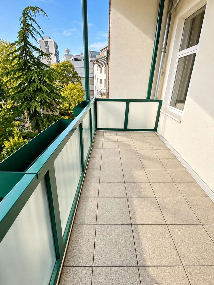 4 Zimmer Wohnung mit 125 m² in Hannover – Bild 3