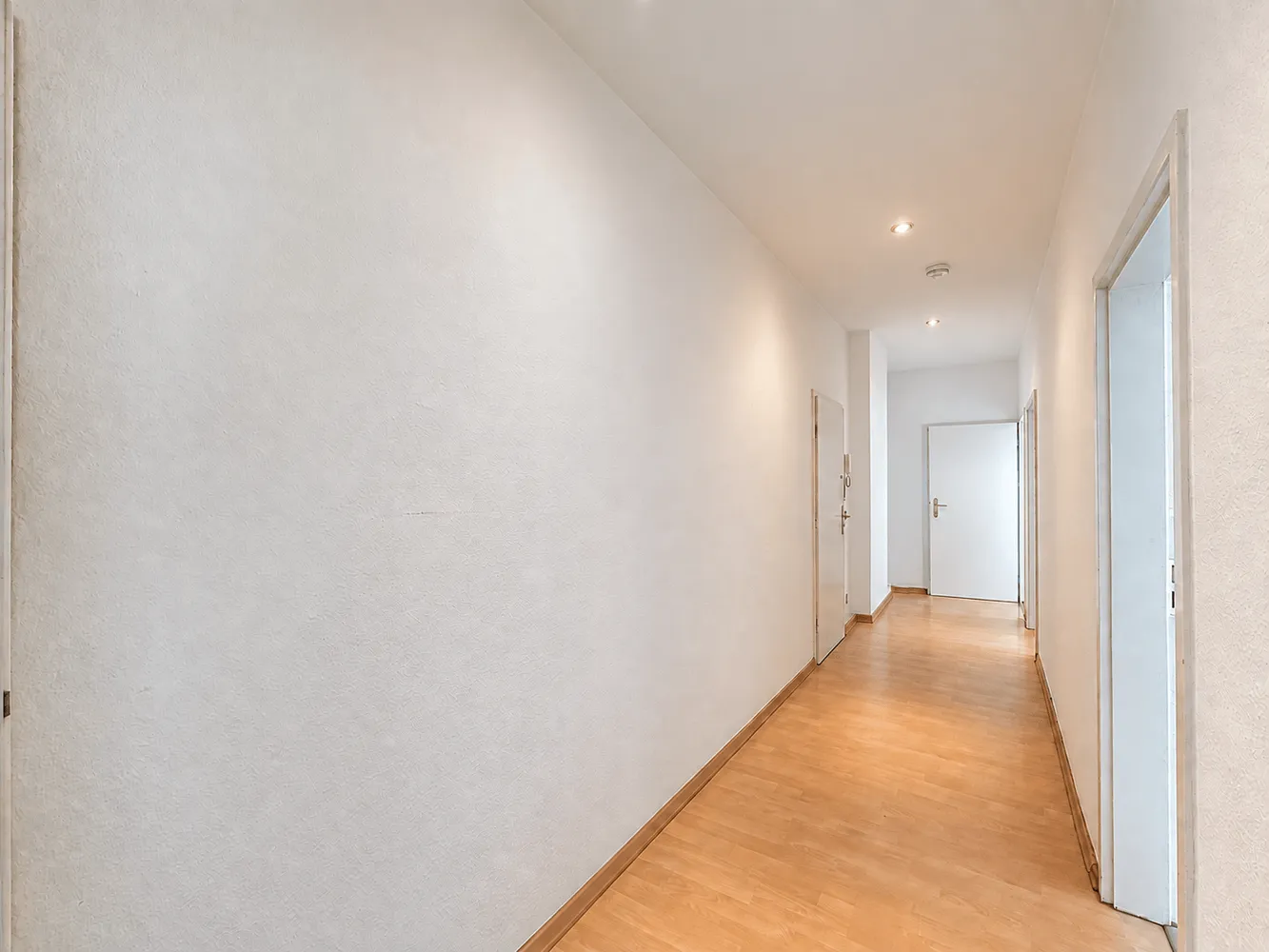 4 room apartment with 90 m² in Chemnitz – Photo 5
