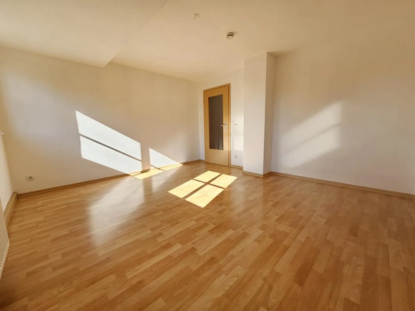 3 Zimmer Wohnung mit 67 m² in Altenburg – Bild 8