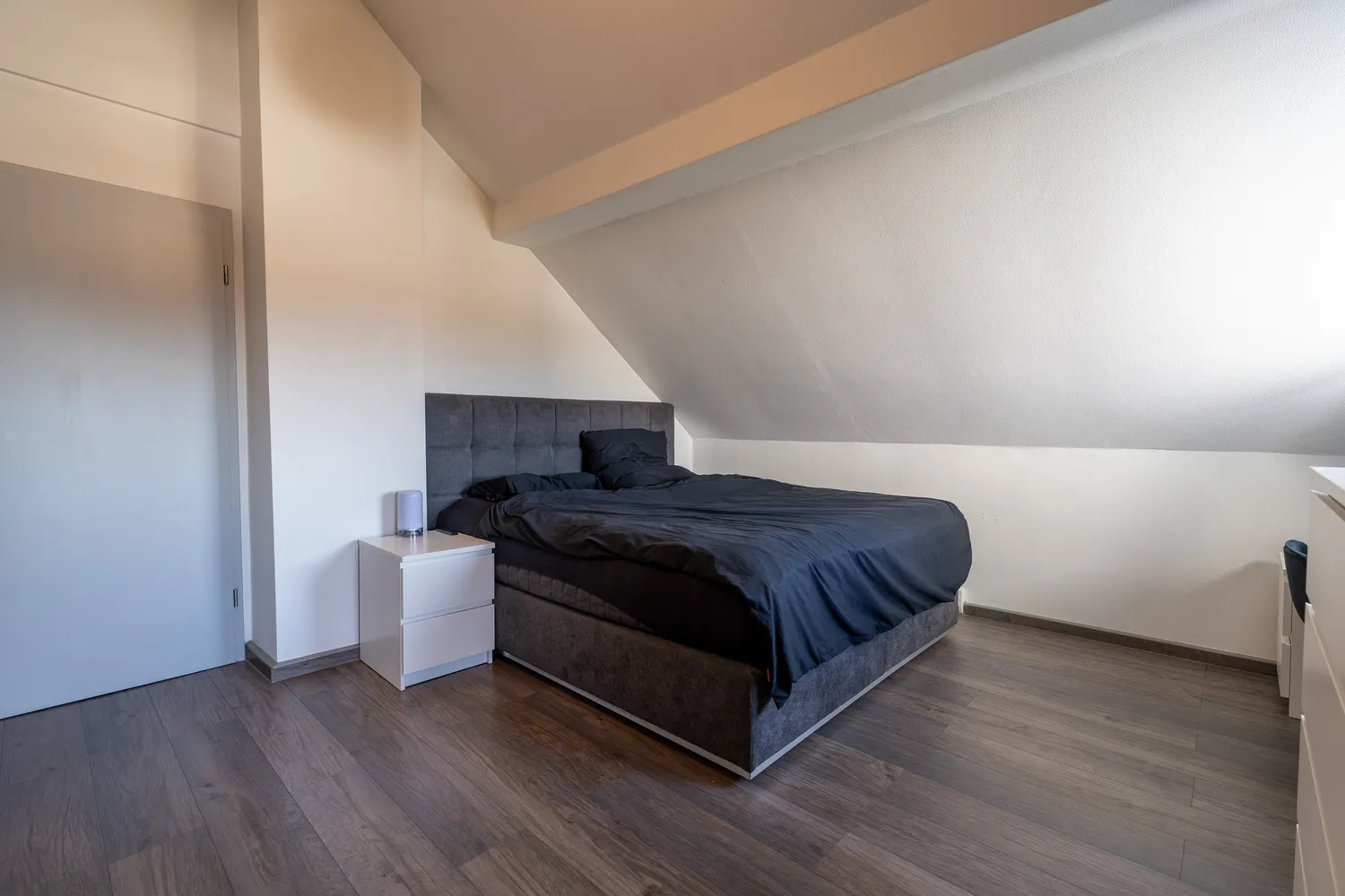 3 Zimmer Wohnung mit 104 m² in Wiesbaden – Bild 7