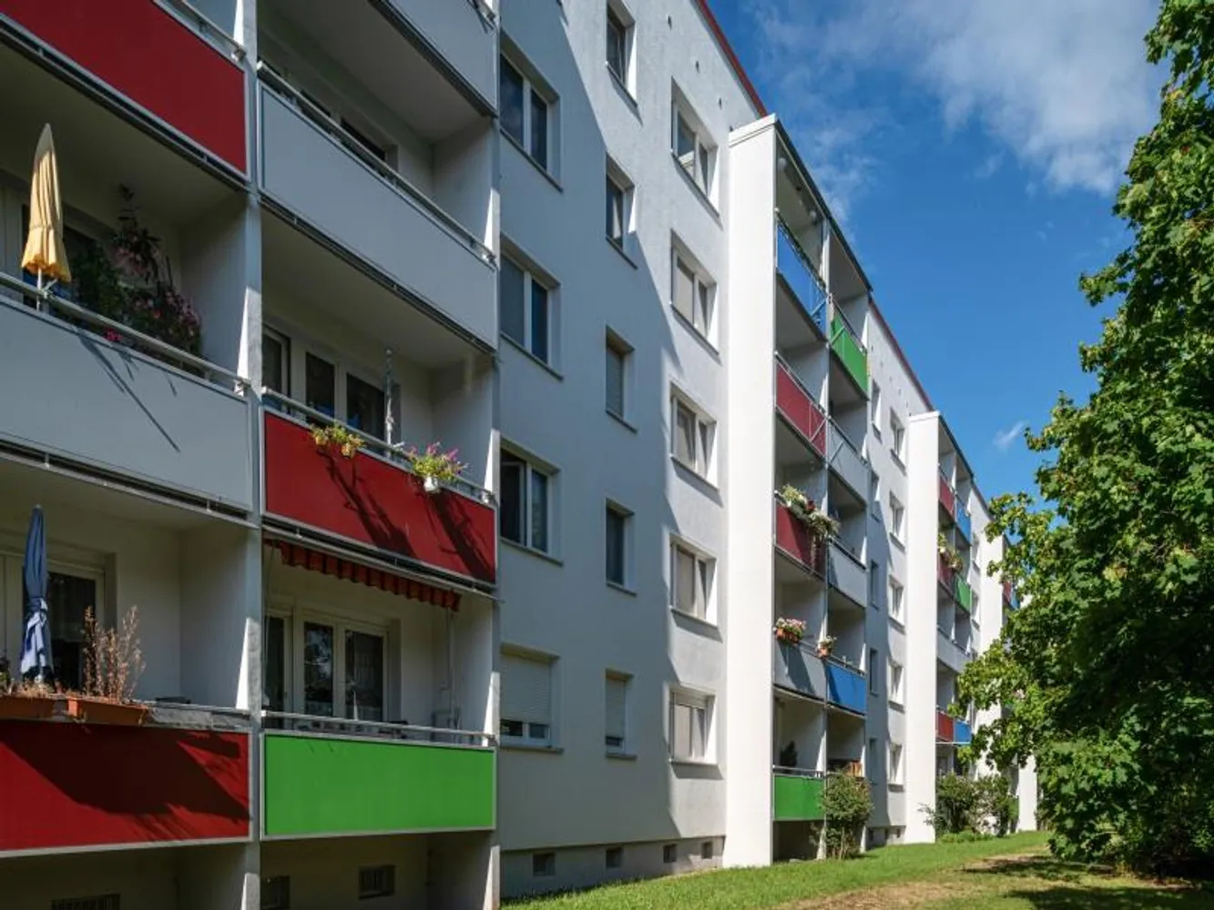 2 Zimmer Wohnung mit 51 m² in Halle (Saale) – Bild 2