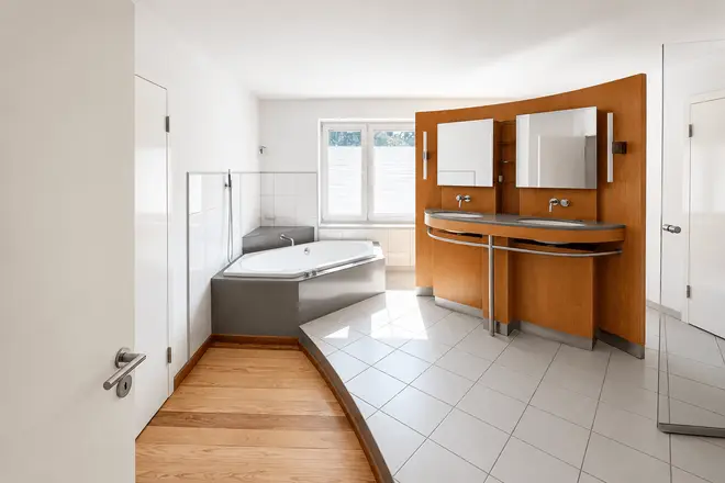 4 Zimmer Wohnung mit 175 m² in Kiel – Bild 9