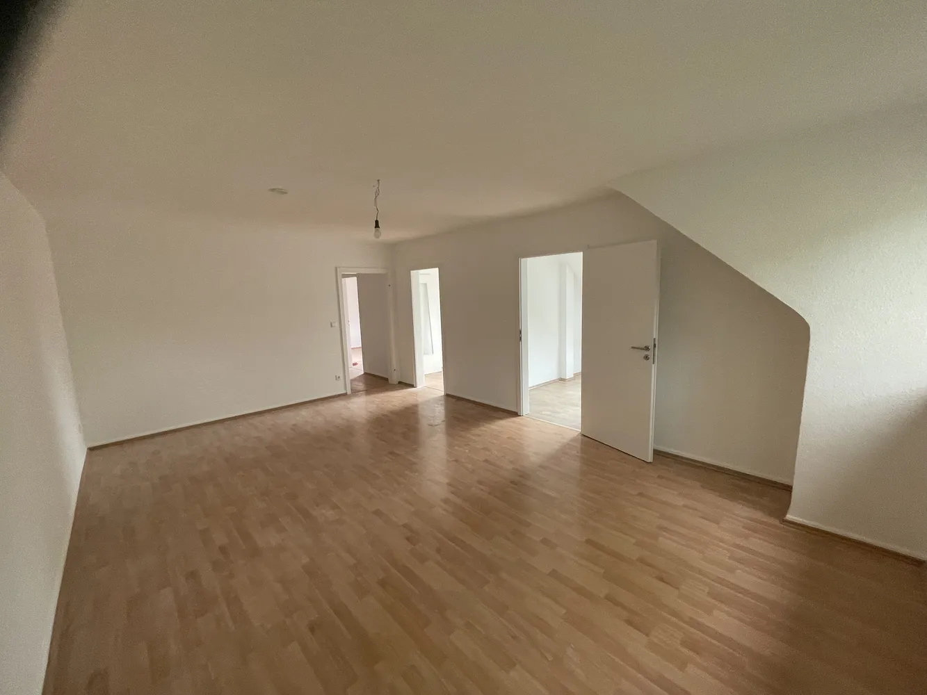 3 Zimmer Wohnung mit 60 m² in Solingen – Bild 2