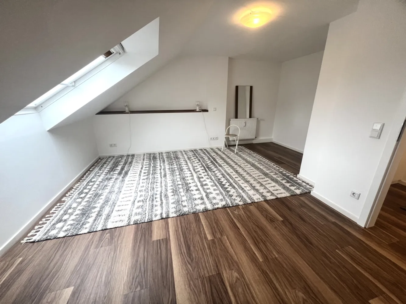 2 Zimmer Wohnung mit 82 m² in Duisburg – Bild 8