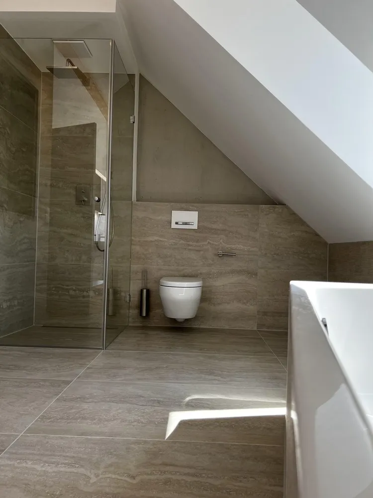 4 Zimmer Wohnung mit 144 m² in München – Bild 12