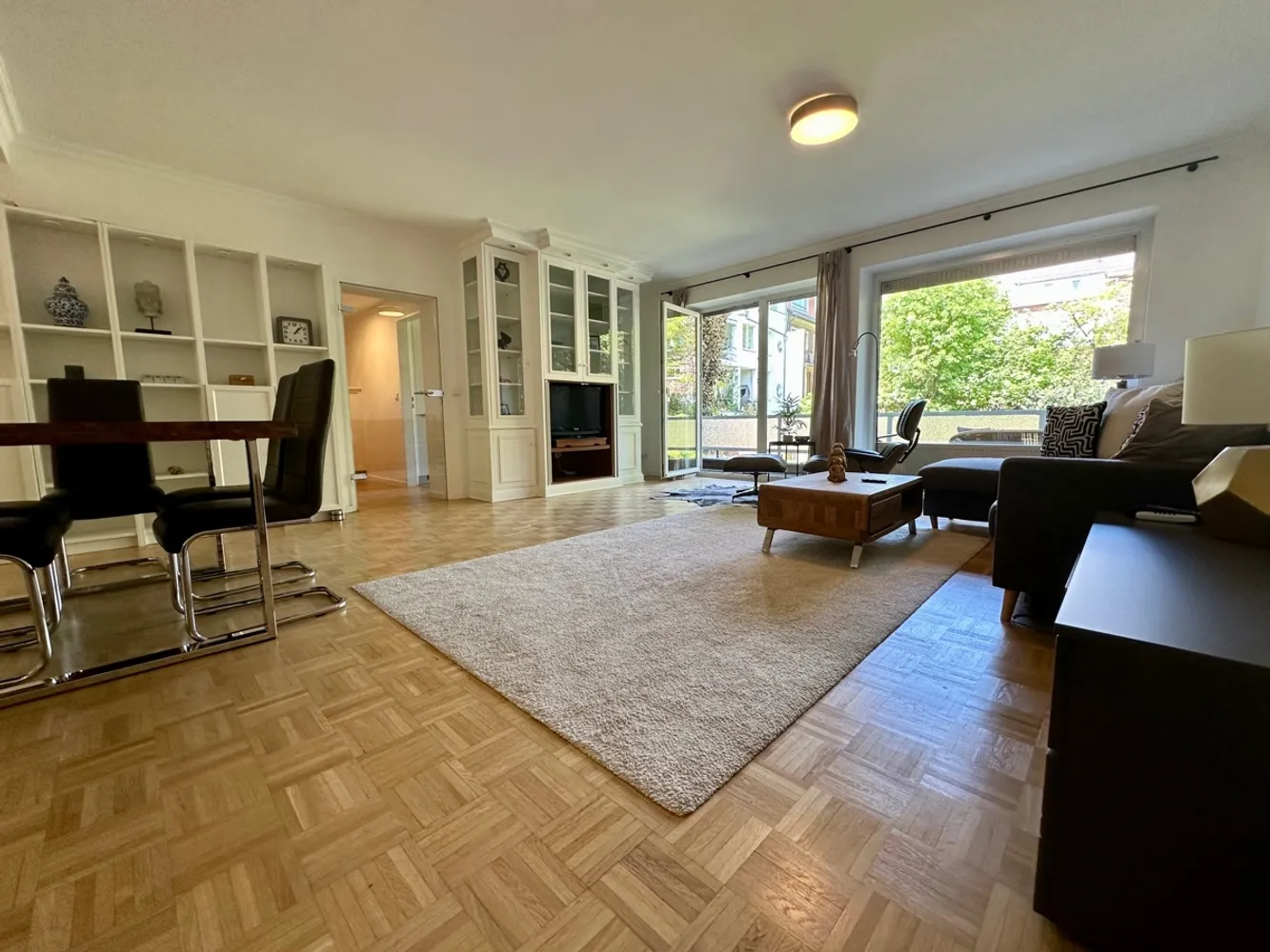 2 Zimmer Wohnung mit 82 m² in Düsseldorf – Bild 12