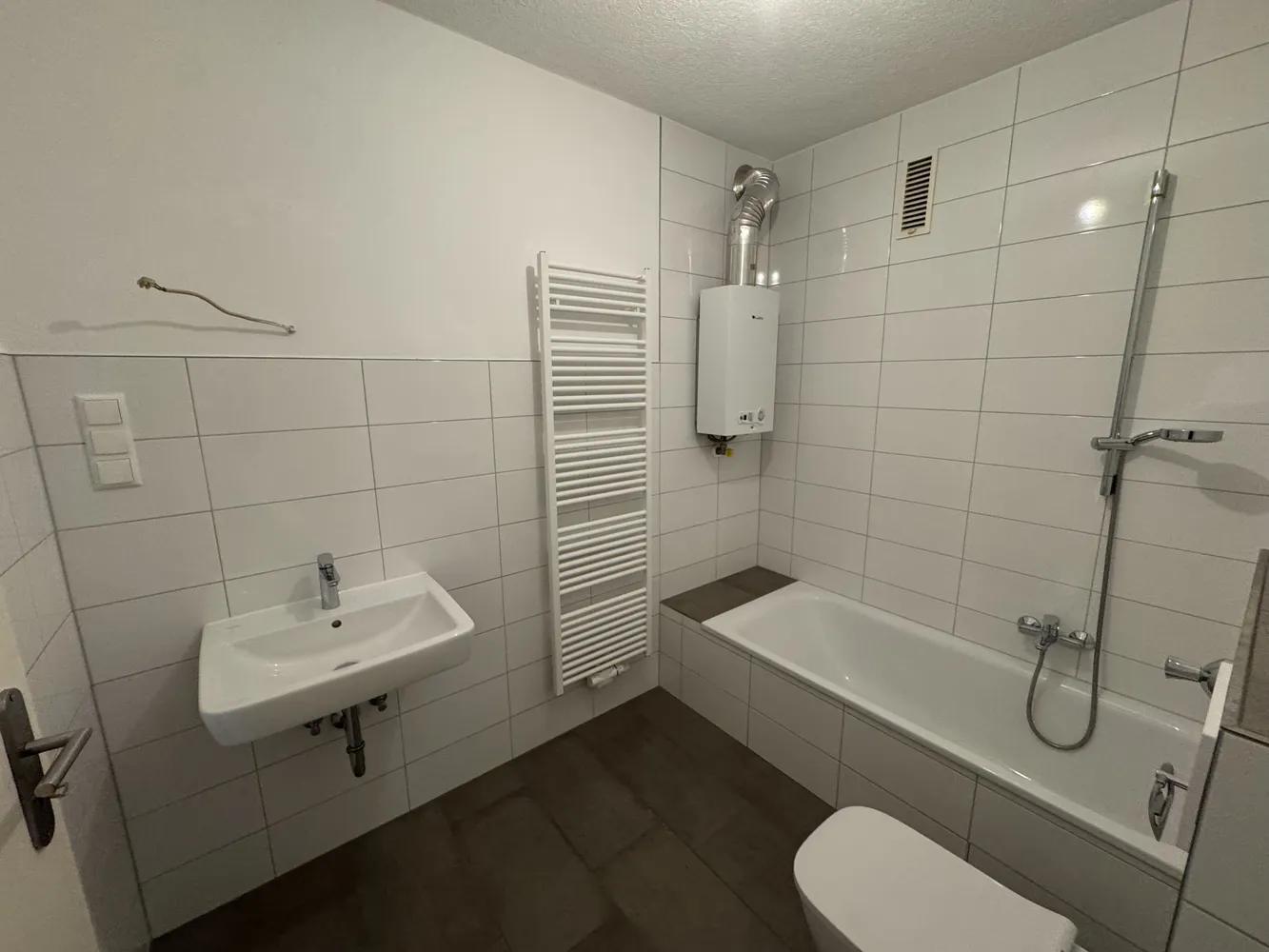 3 Zimmer Wohnung mit 90 m² in Frankfurt am Main – Bild 3