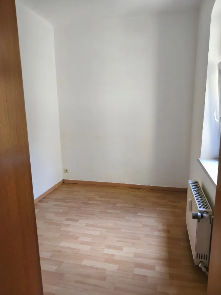4 Zimmer Wohnung mit 90 m² in Halle (Saale) – Bild 3