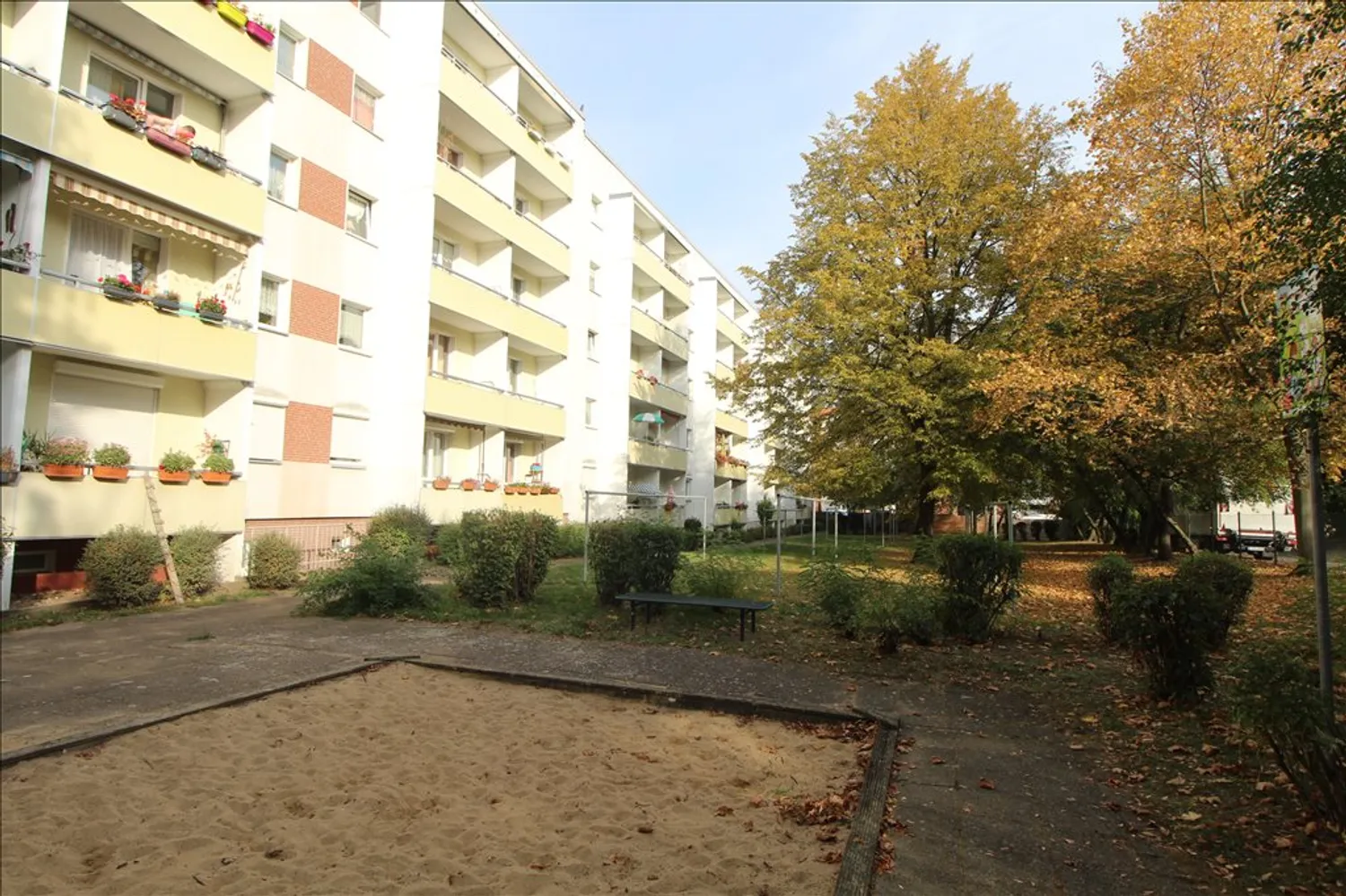 2 Zimmer Wohnung mit 49 m² in Magdeburg – Bild 2