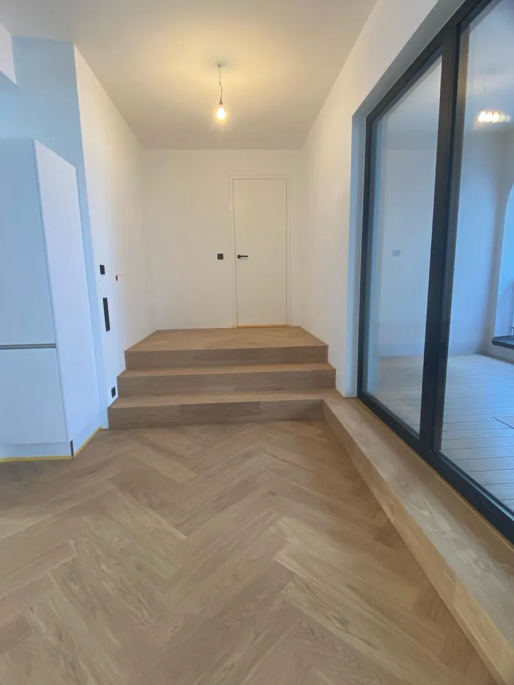 5 Zimmer Wohnung mit 265 m² in Nürnberg – Bild 4
