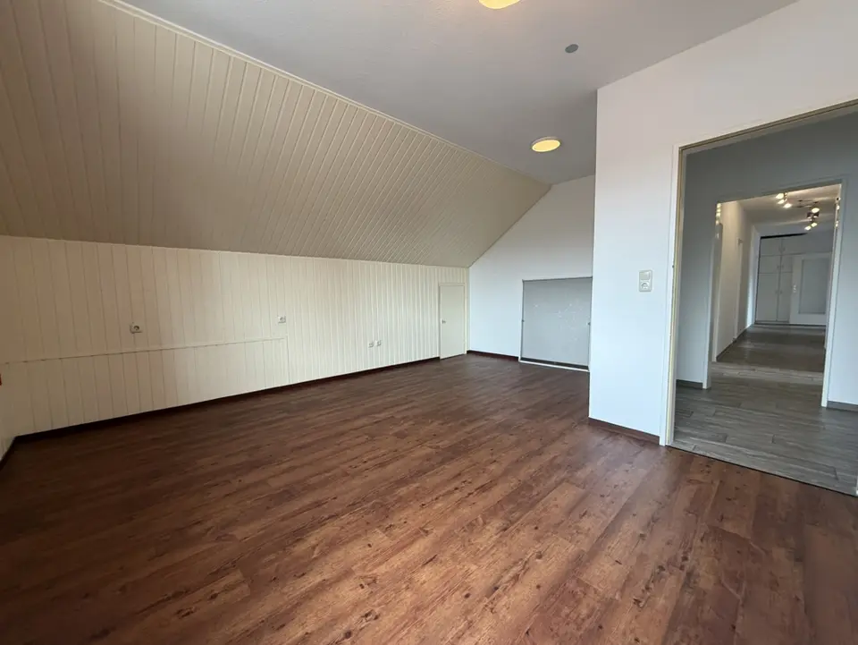 5 Zimmer Wohnung mit 122 m² in Papenburg – Bild 8