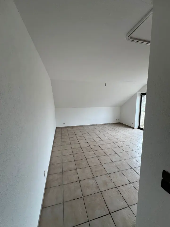 2 Zimmer Wohnung mit 47 m² in Langenfeld – Bild 1