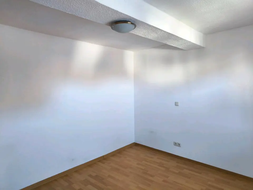 2 Zimmer Wohnung mit 27 m² in Schmalkalden – Bild 6
