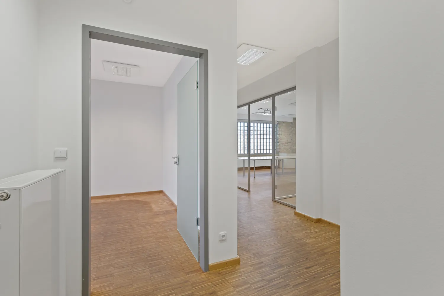 9 Zimmer Wohnung mit 416 m² in Berlin – Bild 2